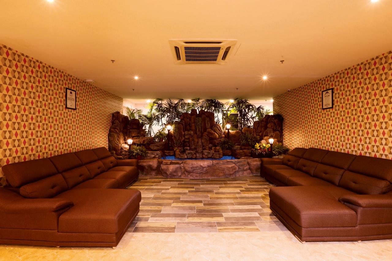 7 Heaven Boutique Hotel Pasir Gudang Exterior foto